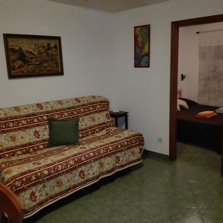 Studios Dalino Ровин Екстериор снимка